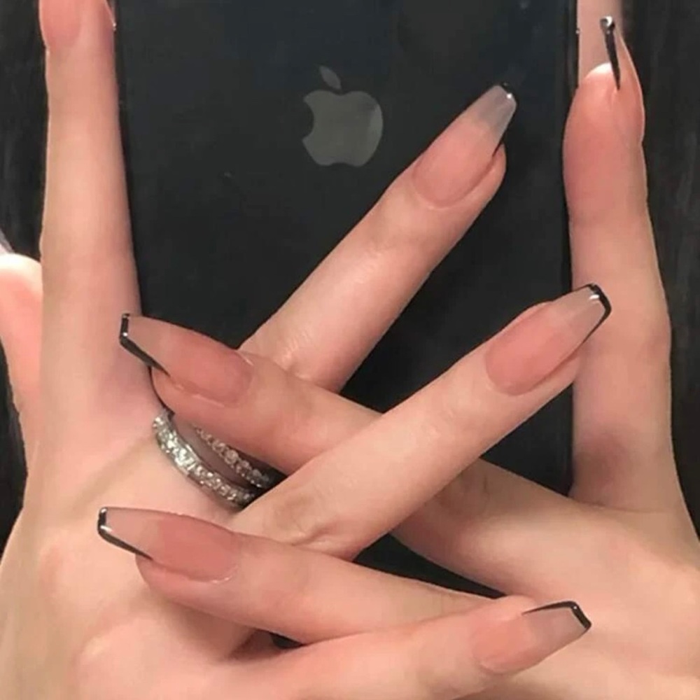 False Nails